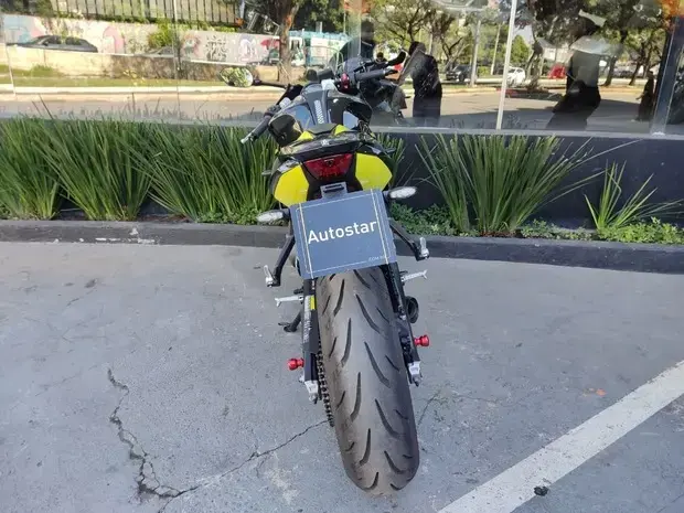 Triumph Daytona 660 ABS
