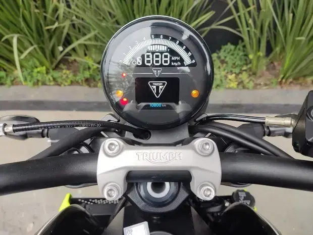 Triumph Trident 660 ABS