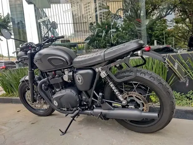 Triumph Bonneville T120 T120 Ace