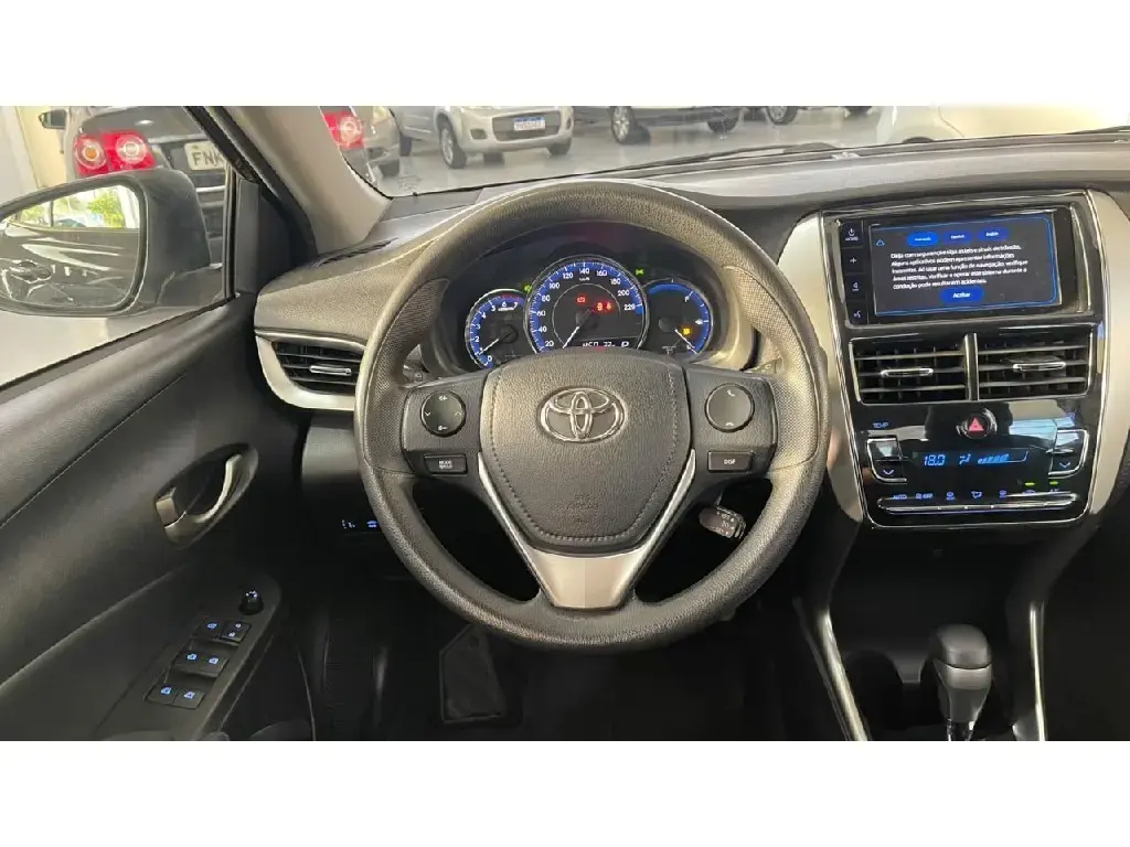 galeria YARIS