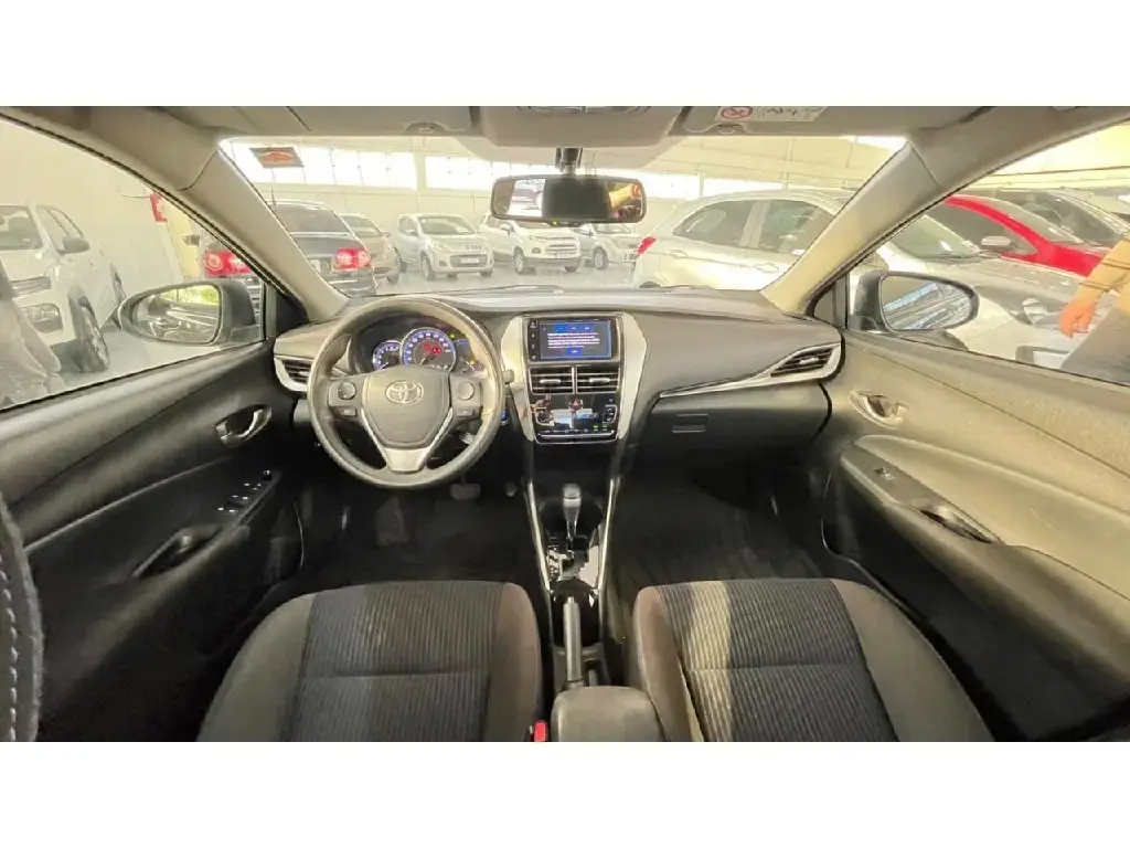 galeria YARIS