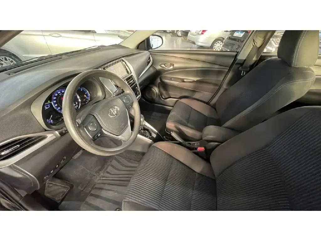 galeria YARIS