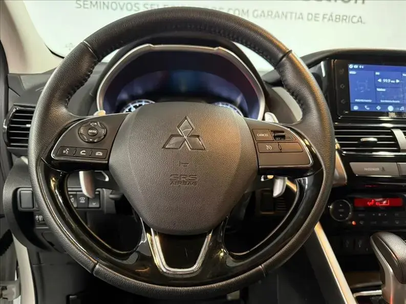 galeria ECLIPSE CROSS