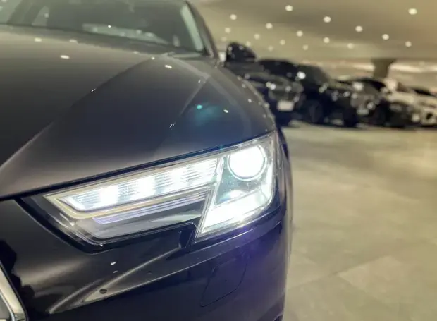 Audi A4 2.0 TFSI Ambition S Tronic