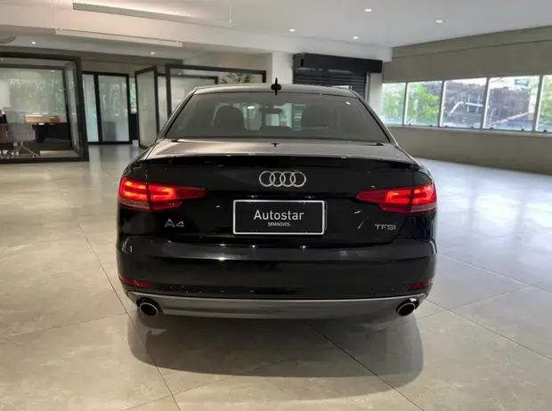 Audi A4 2.0 TFSI Ambition S Tronic