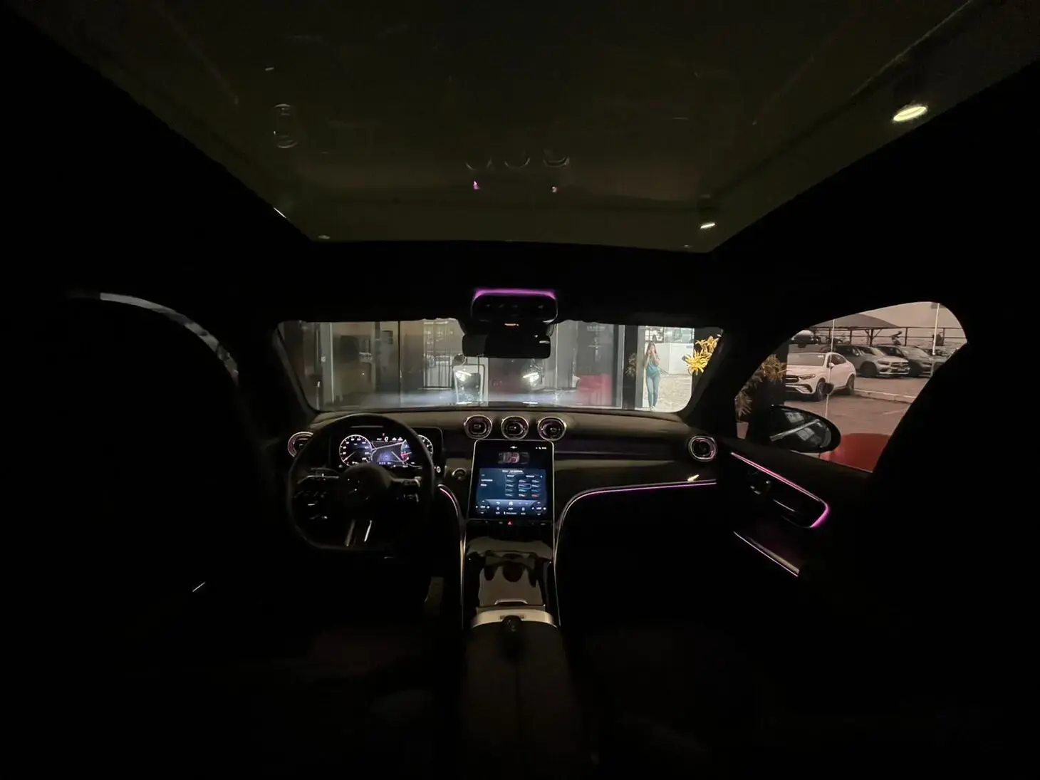 galeria GLC 300 SUV