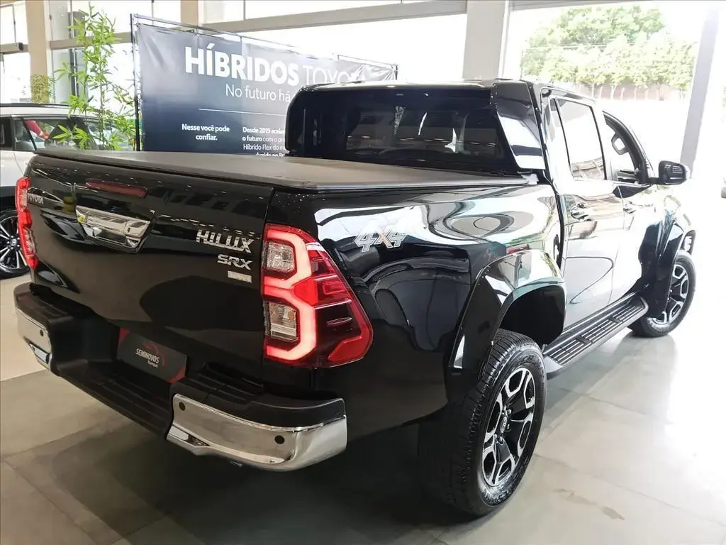 galeria HILUX