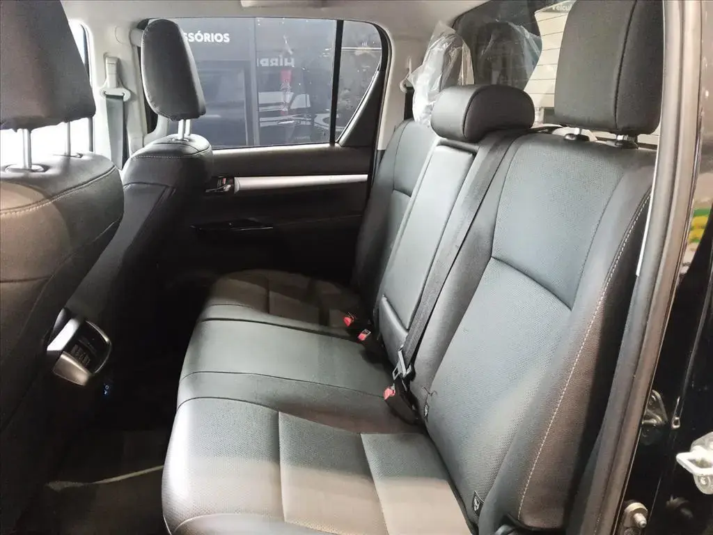 galeria HILUX