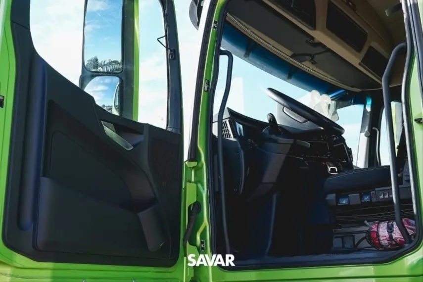 galeria Actros 2548