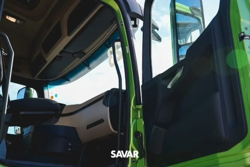 galeria Actros 2548