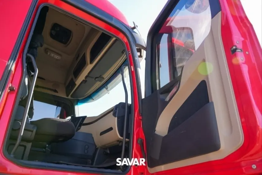 galeria Actros 2548