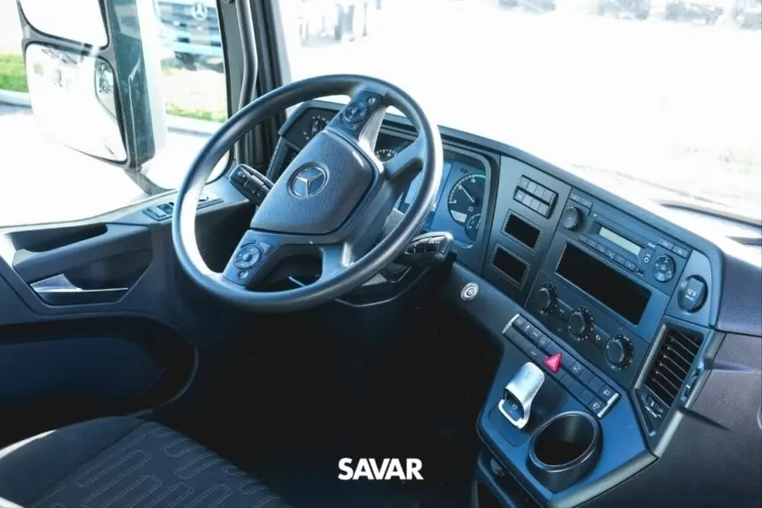 galeria Actros 2045