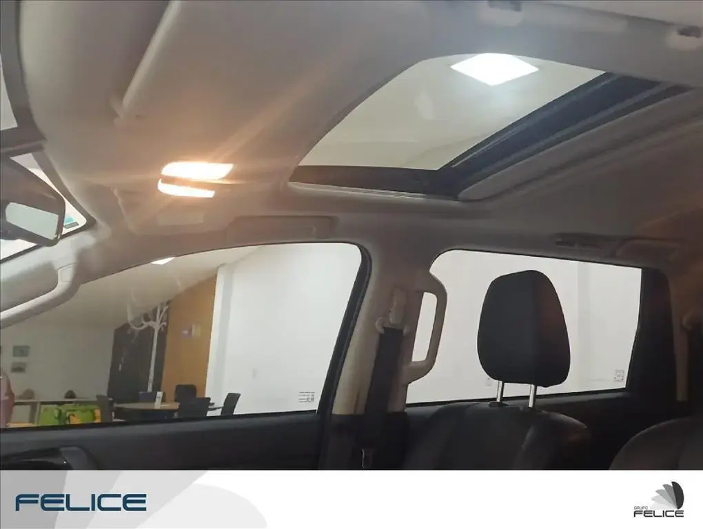galeria PAJERO SPORT