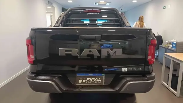 Ram DAKOTA 2.2 TURBO DIESEL WARLOCK 4X4 AUTOMÁTICO