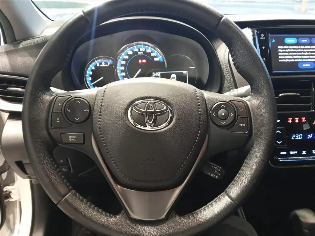 galeria YARIS