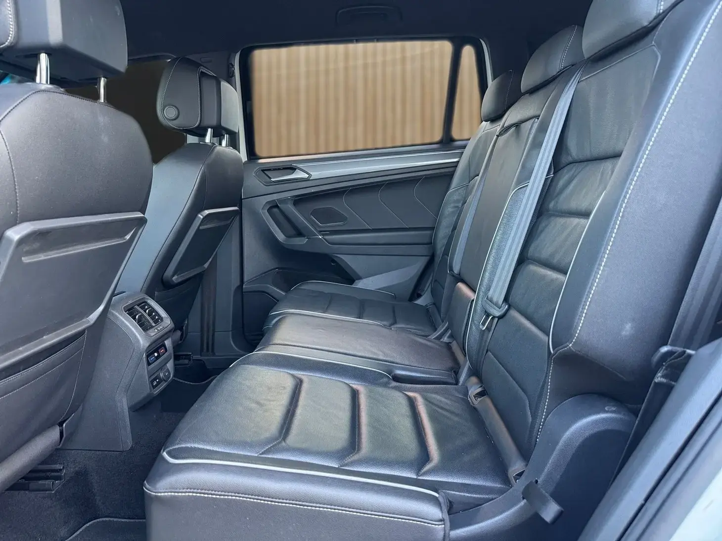 galeria TIGUAN Allspac R-Line 350 TSI 2.0 4x4