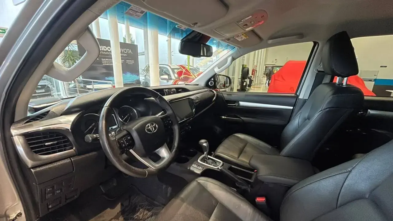 galeria HILUX SRX 4X4 2.8