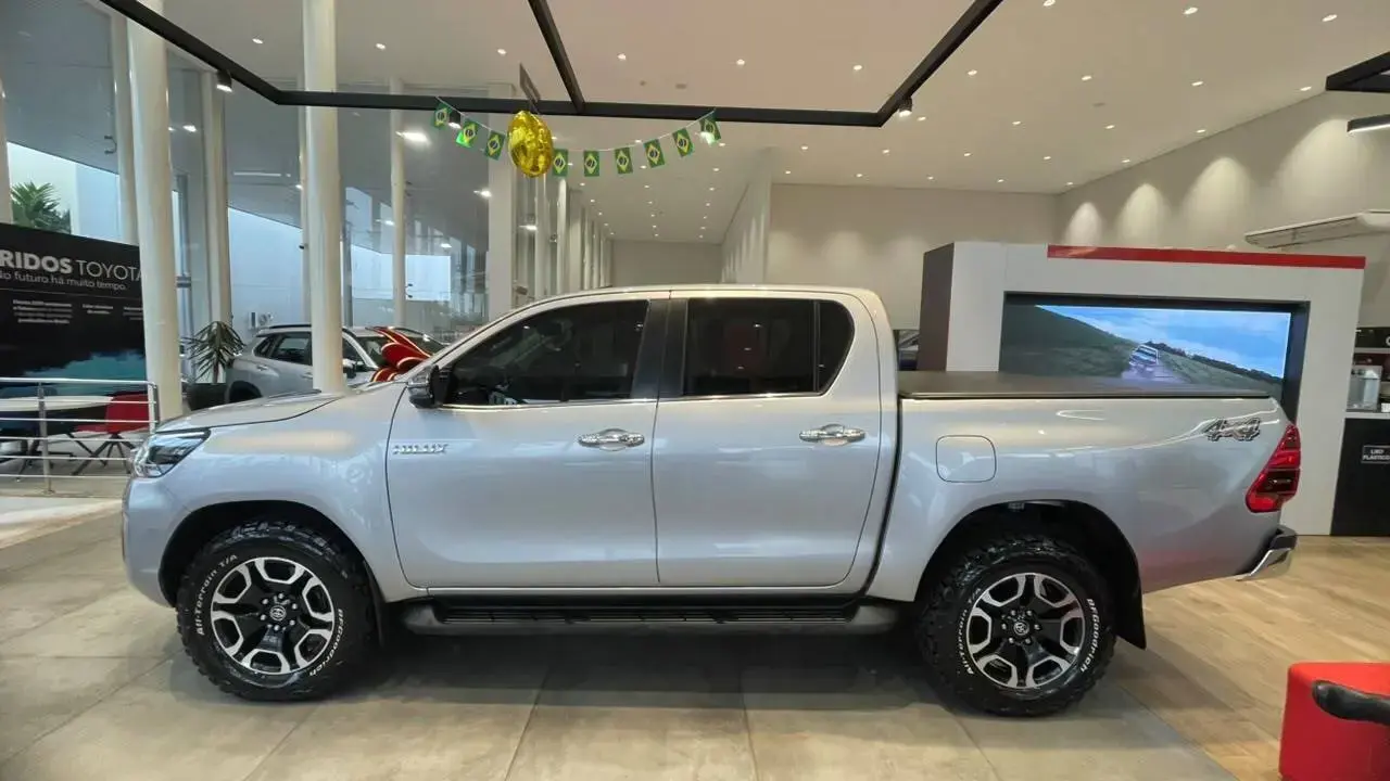 galeria HILUX SRX 4X4 2.8
