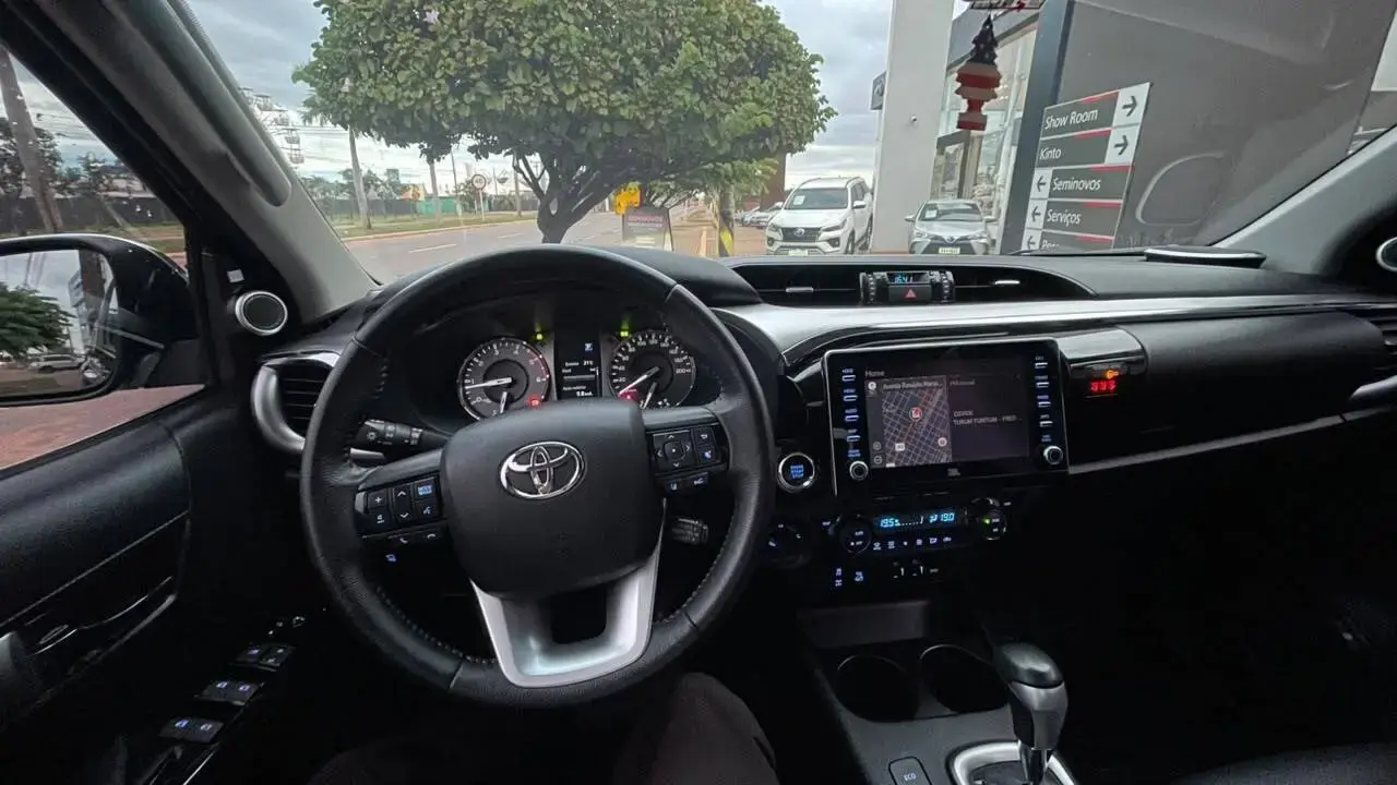 galeria HILUX SRX 4X4 2.8
