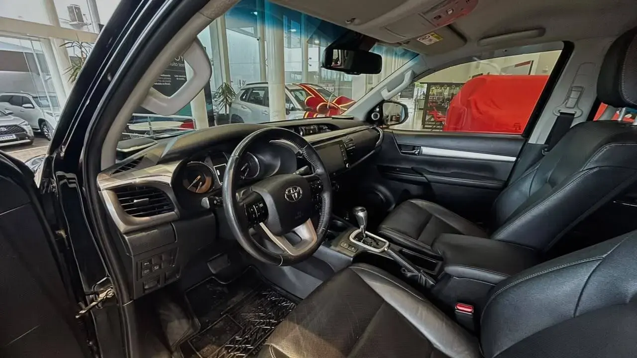 galeria HILUX SRX 4X4 2.8