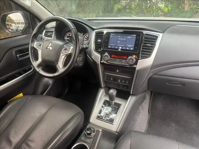 galeria L200 TRITON