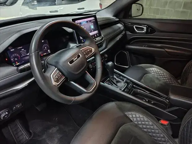 Jeep COMPASS 2.0 HURRICANE 4 TURBO GASOLINA BLACKHAWK AT9