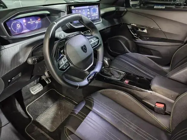 Peugeot 2008 1.0 TURBO 200 FLEX GT CVT