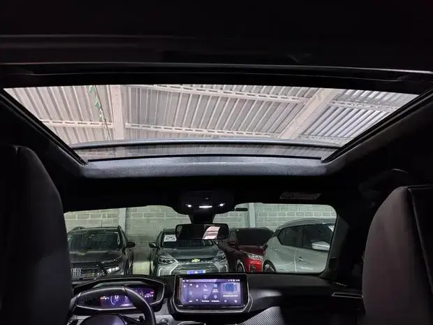 Peugeot 2008 1.0 TURBO 200 FLEX GT CVT