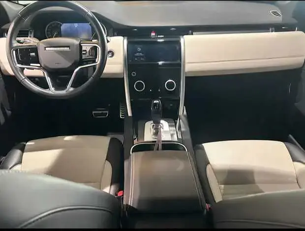 Land Rover Discovery Sport D200 SE R-Dynamic