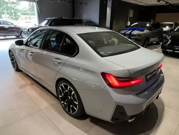Bmw 320i M Sport 2.0 Turbo (Aut.)