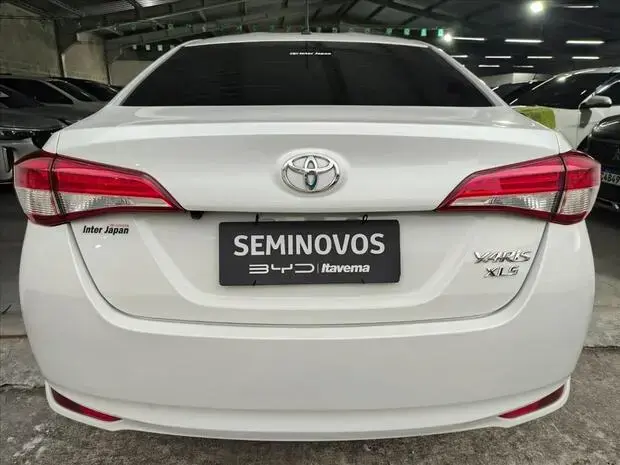 Toyota YARIS 1.5 16V FLEX SEDAN XLS MULTIDRIVE