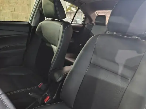 Toyota YARIS 1.5 16V FLEX SEDAN XLS MULTIDRIVE