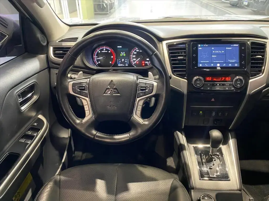 galeria L200 TRITON