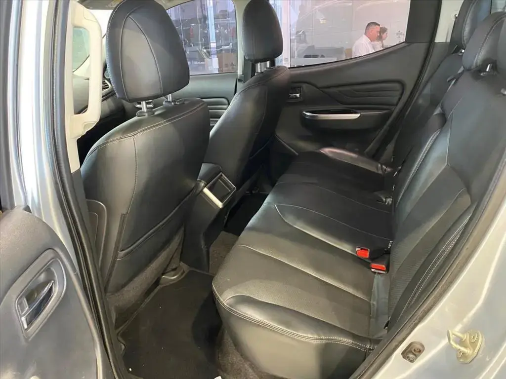 galeria L200 TRITON