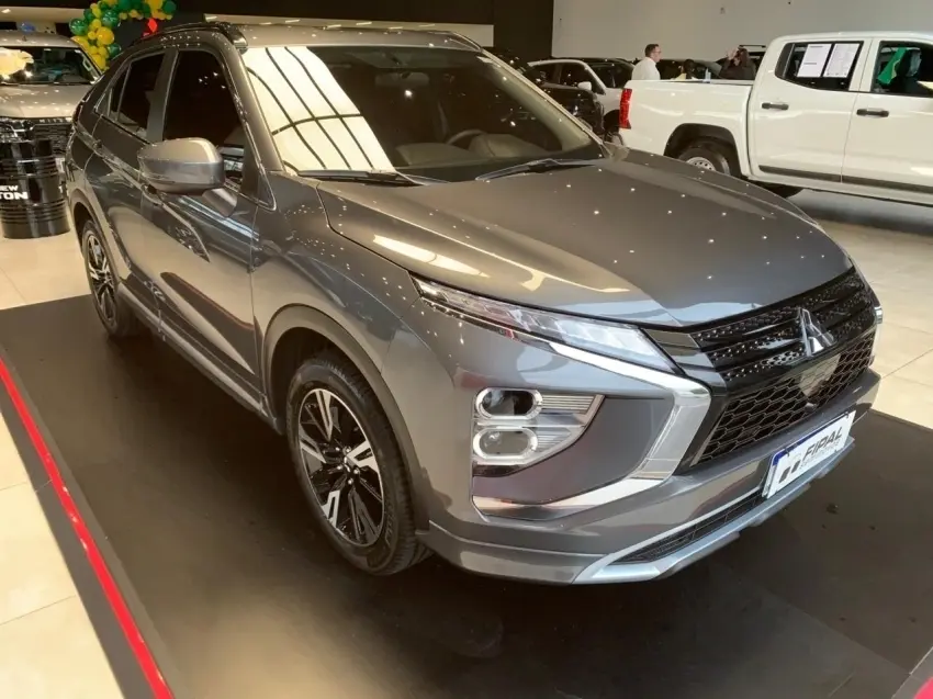 galeria ECLIPSE CROSS