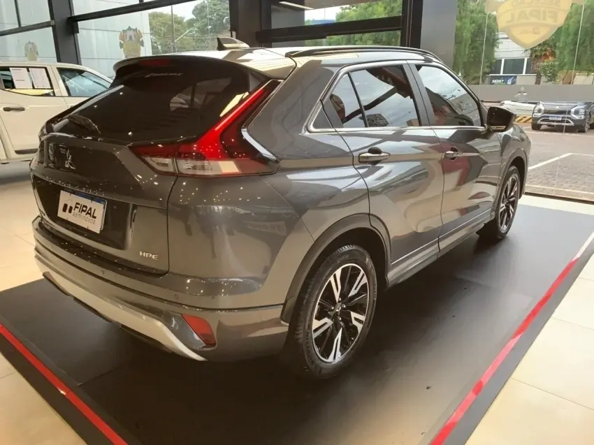galeria ECLIPSE CROSS