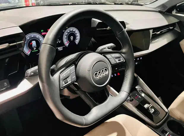 Audi A3 Sportback S-Line 2.0 TFSI S-Tron.(Híb.)