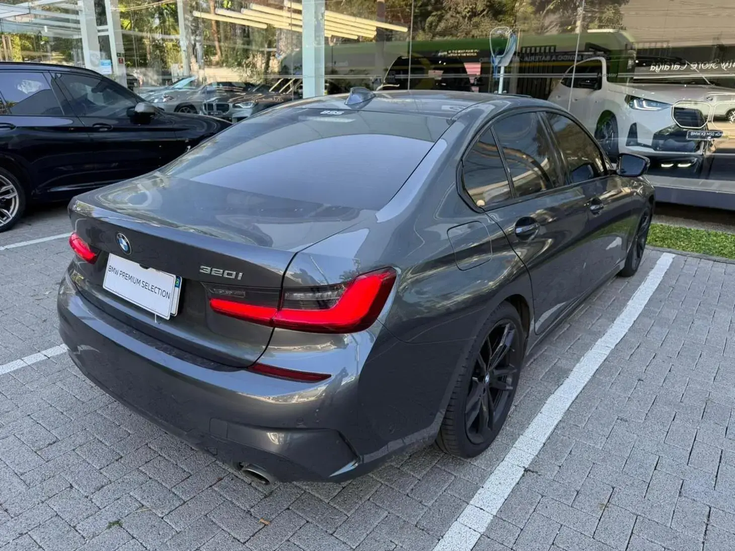 galeria 320i