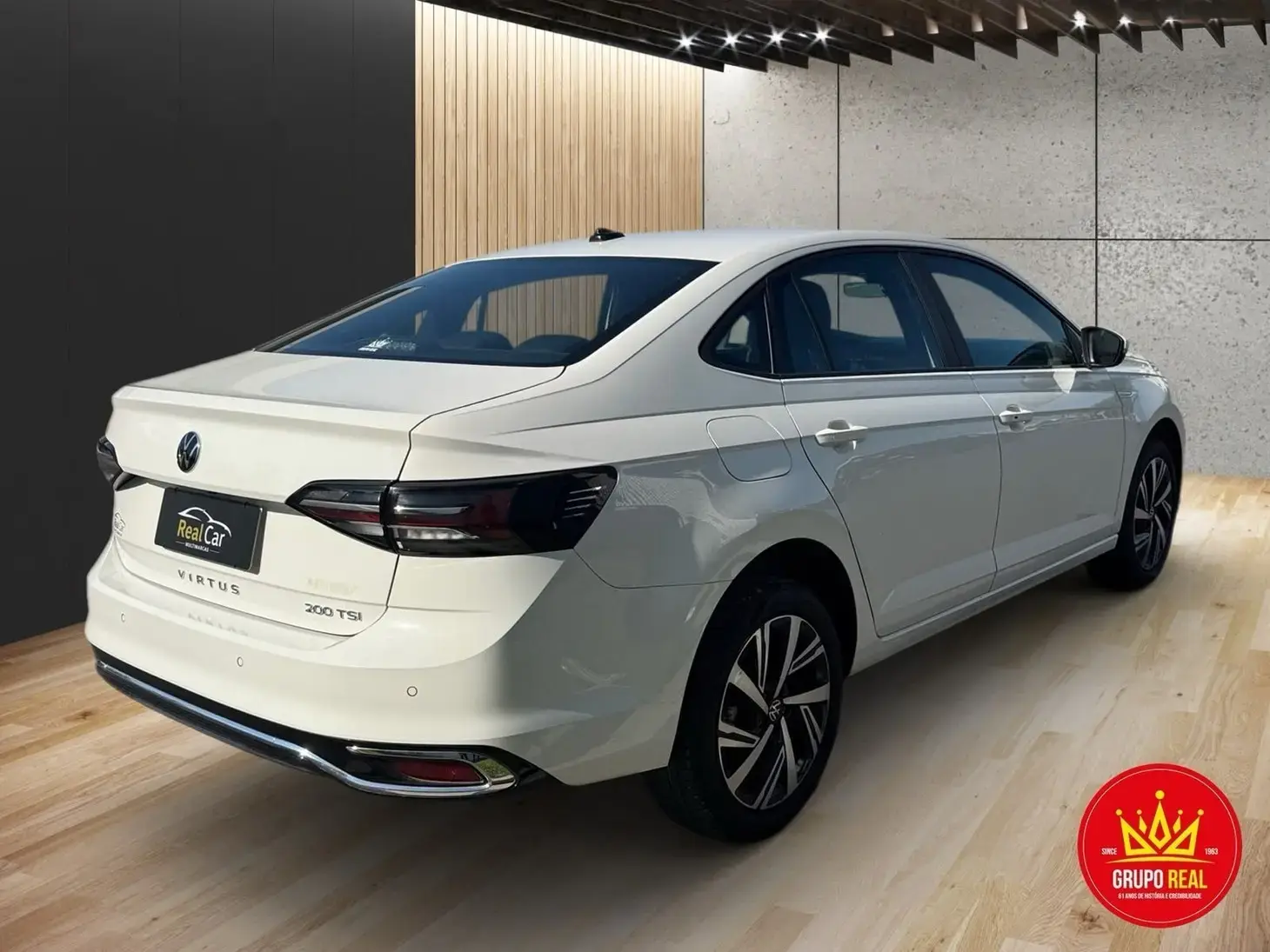 galeria VIRTUS Highline 200 TSI 1.0 Flex 12V Aut