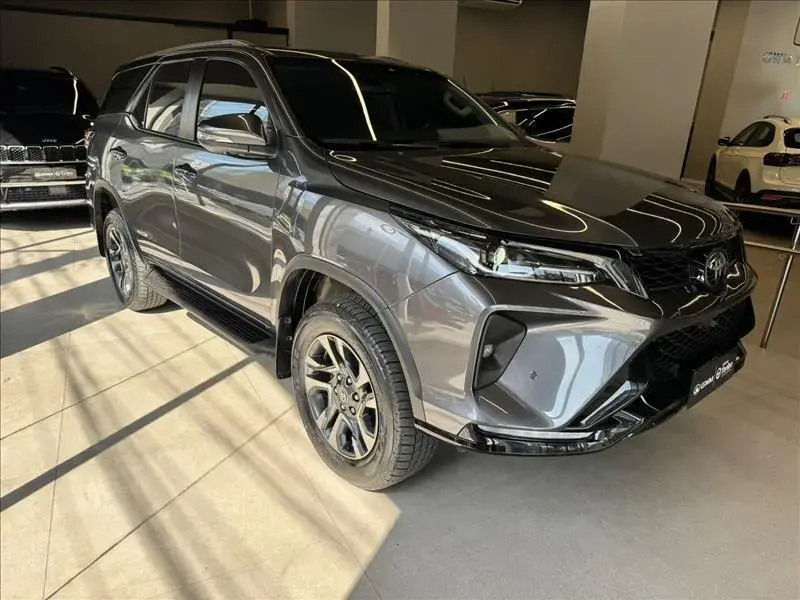 galeria HILUX SW4