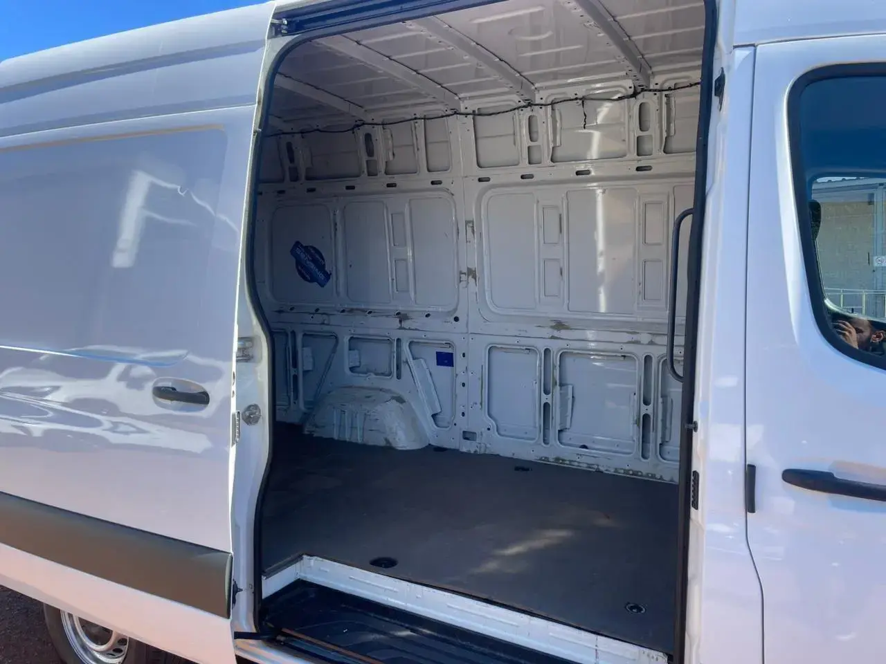 galeria SPRINTER 416 FURGÃO TETO ALTO