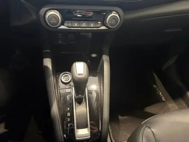 Nissan KICKS 1.6 16V FLEXSTART SL 4P XTRONIC