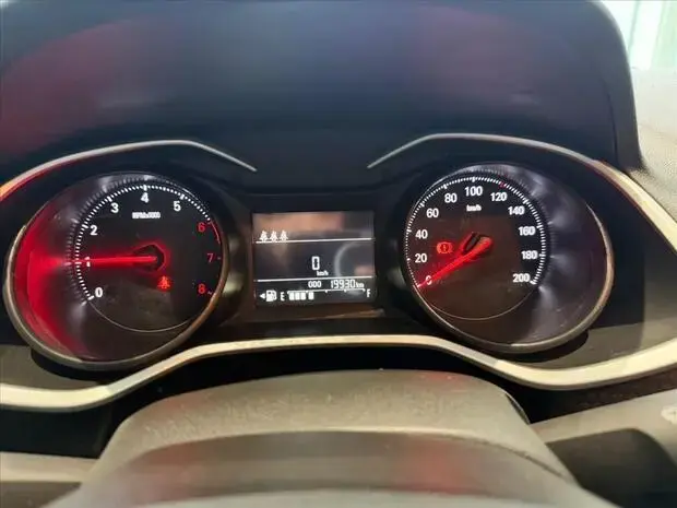 Chevrolet ONIX 1.0 TURBO FLEX LT MANUAL