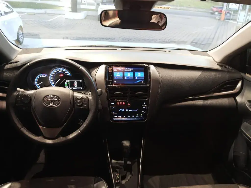 galeria YARIS
