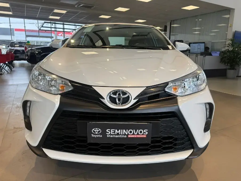 galeria YARIS