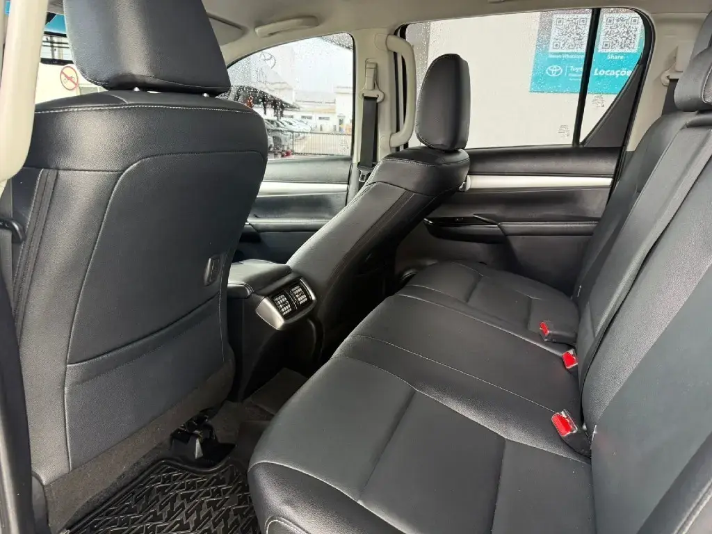 galeria HILUX