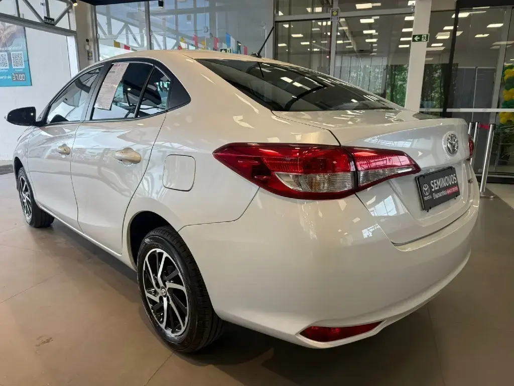 galeria YARIS