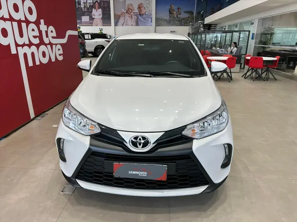galeria YARIS