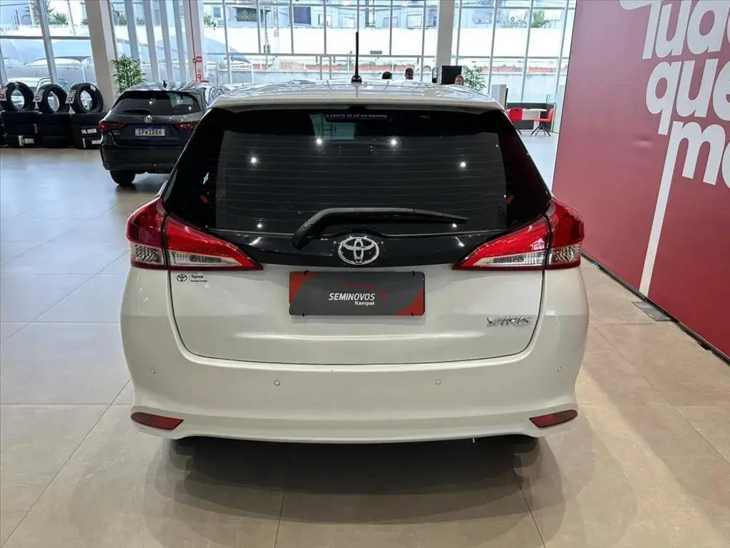 galeria YARIS