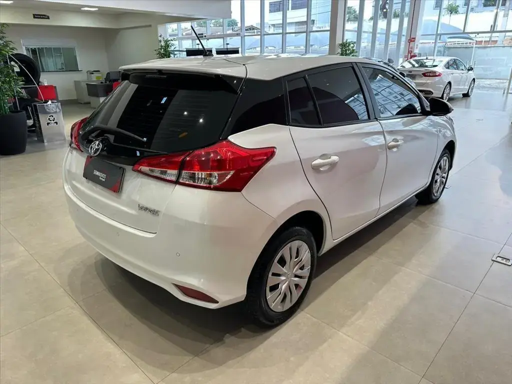 galeria YARIS